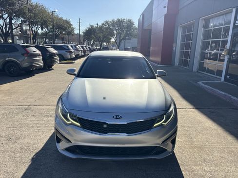 Used 2019 Kia Optima LX image 6