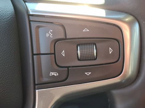 Used 2024 Chevrolet Silverado 1500 LT Trail Boss w/ LT Trail Boss Premium Package image 22