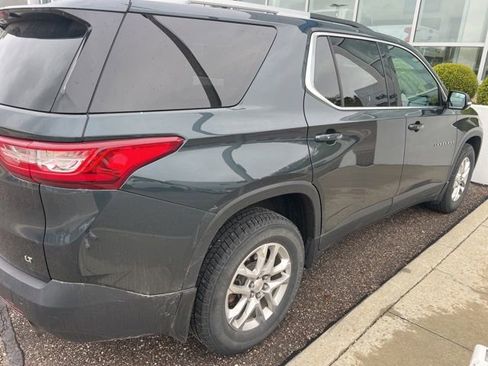Used 2018 Chevrolet Traverse LT FWD image 4