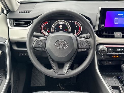 New 2025 Toyota RAV4 XLE image 12