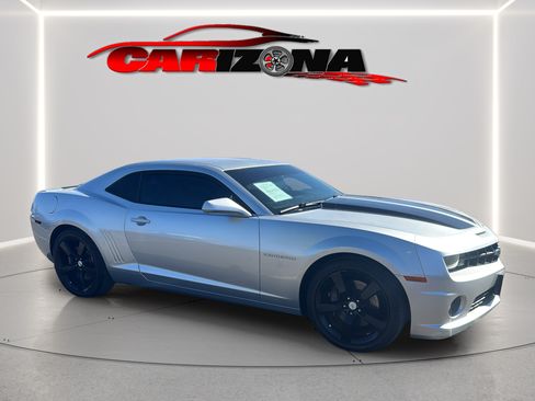 Used 2010 Chevrolet Camaro SS w/ RS Package RWD image 2