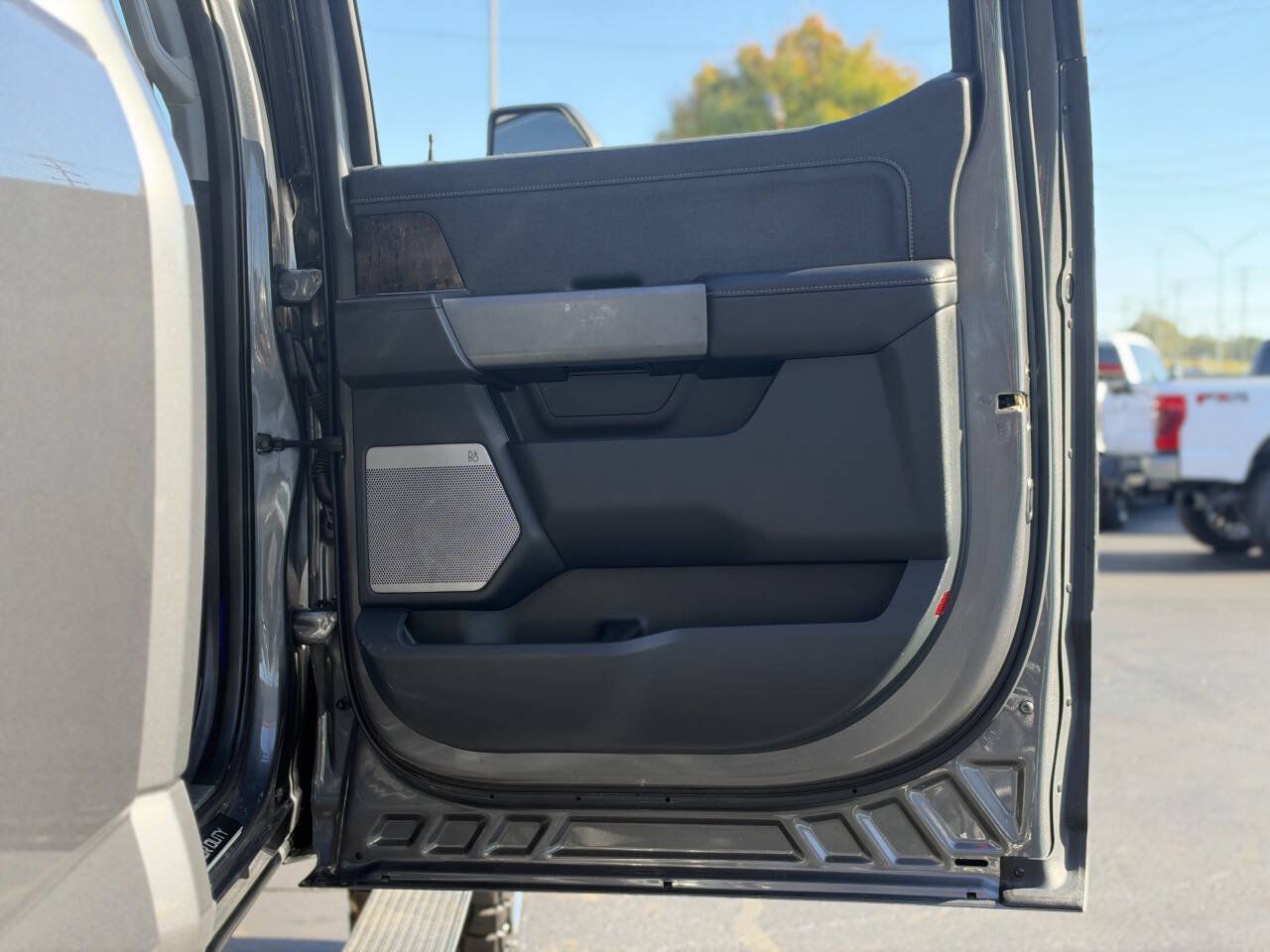 Used 2023 Ford F250 Lariat AWD/4WD image 37