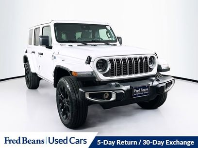 Used 2025 Jeep Wrangler Unlimited Sahara w/ Safety Group