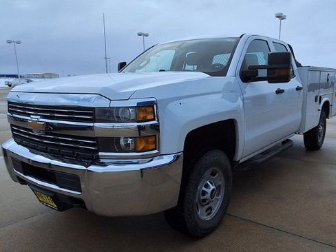 Used 2015 Chevrolet Silverado 2500 W/T w/ WT Fleet Convenience Package image 4