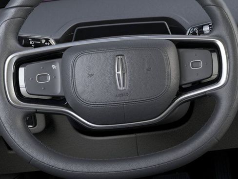 New 2026 Lincoln Nautilus Premier AWD/4WD image 12