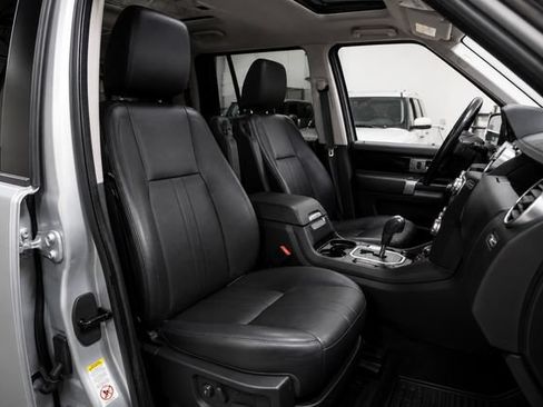 Used 2011 Land Rover LR4 HSE LUX AWD/4WD image 27