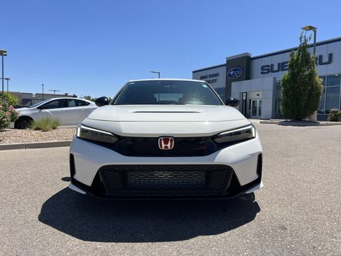 Used 2025 Honda Civic Type R image 15