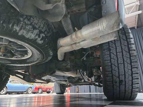 Used 2010 Ford F150 Raptor AWD/4WD image 34