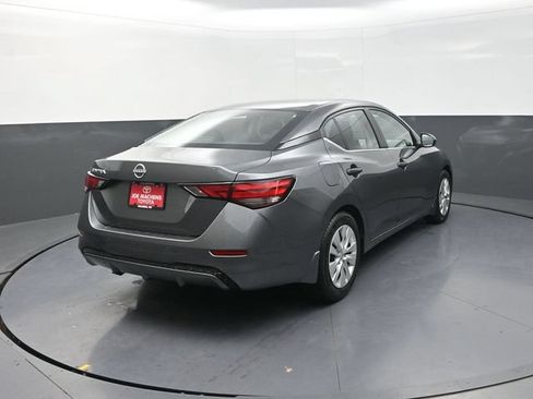 Used 2025 Nissan Sentra S FWD image 8