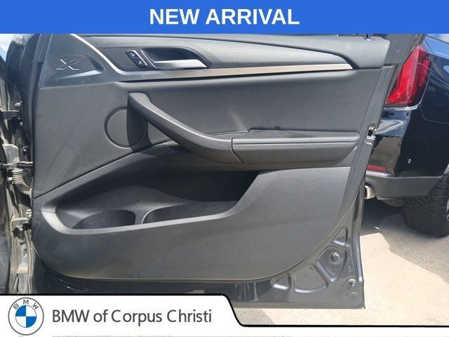 Used 2024 BMW X3 sDrive30i w/ M Sport Package RWD image 16