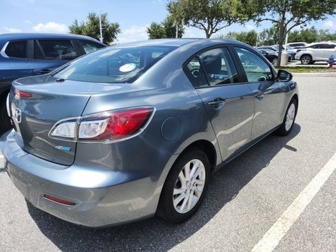 Used 2012 MAZDA MAZDA3 i Touring FWD image 2