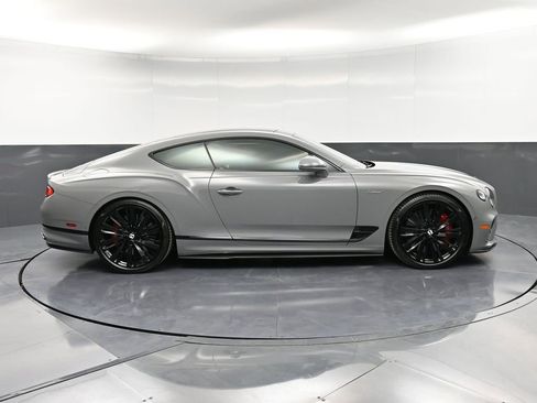 Used 2022 Bentley Continental GT Speed image 9