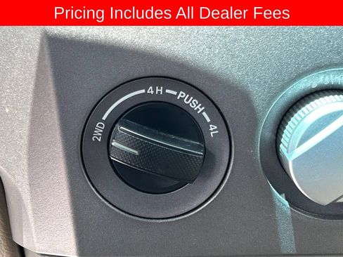Used 2012 Toyota Tundra 4x4 Double Cab w/ Tow Pkg image 9