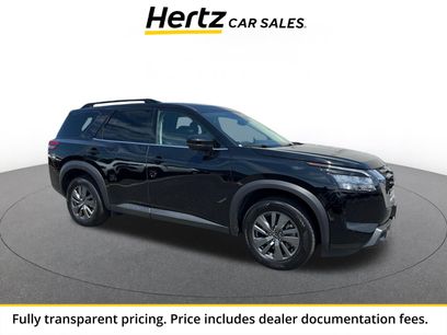 Used 2025 Nissan Pathfinder SV