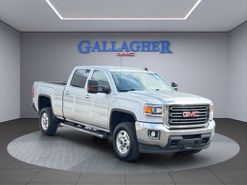 Used 2017 GMC Sierra 2500 SLE w/ HD SLE Preferred Plus Package image 1