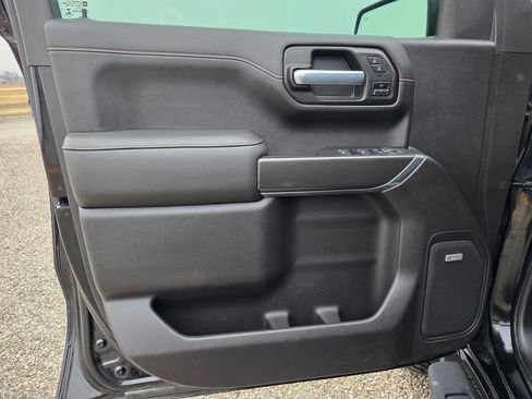 Used 2021 GMC Sierra 1500 AT4 w/ AT4 Premium Package image 11