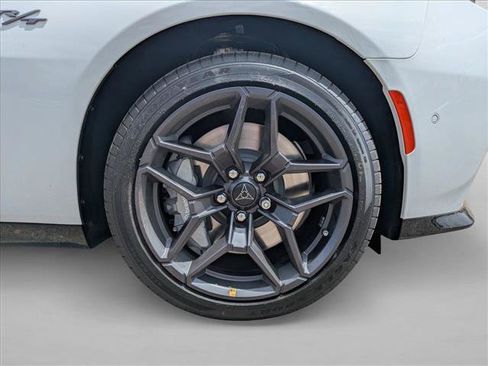New 2026 Dodge Charger R/T AWD/4WD image 17