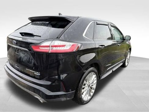 Used 2020 Ford Edge Titanium w/ Equipment Group 301A AWD/4WD image 3