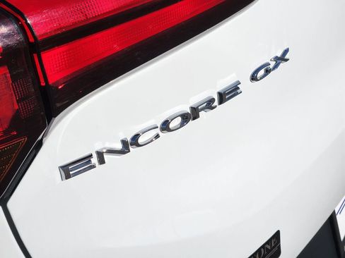 Used 2023 Buick Encore GX Select image 12