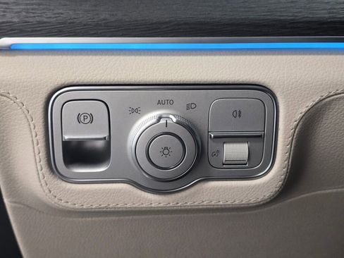 New 2026 Mercedes-Benz GLE 450 4MATIC Coupe image 24