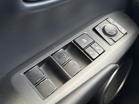 Used 2019 Lexus NX 300 FWD image 22