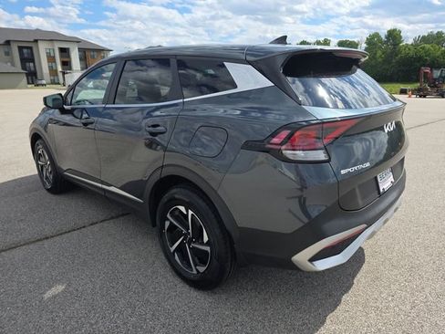 Used 2023 Kia Sportage LX AWD/4WD image 11
