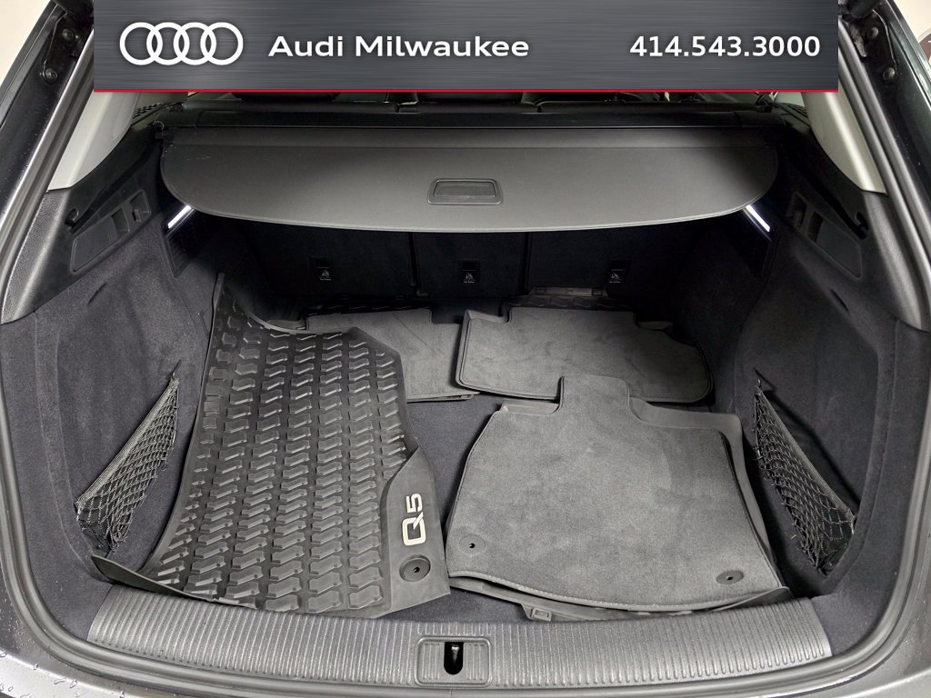 Used 2023 Audi Q5 2.0T Premium Plus w/ Premium Plus Package AWD/4WD image 11