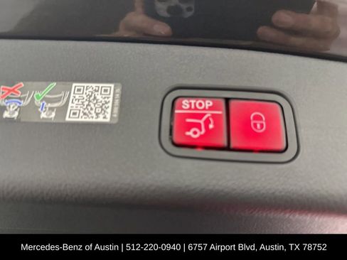 Used 2025 Mercedes-Benz GLC 300 image 26