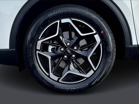 New 2026 Ford Escape Platinum w/ Premium Technology Package image 13