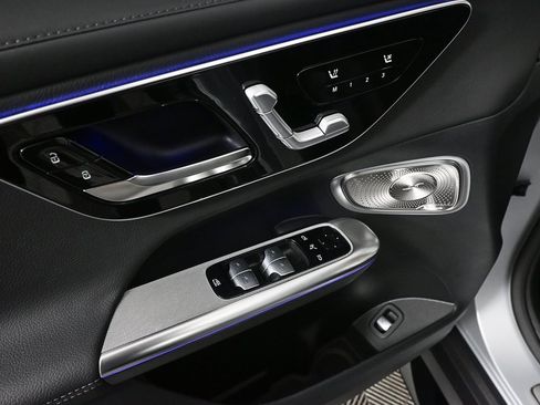 New 2026 Mercedes-Benz GLC 43 AMG 4MATIC image 8