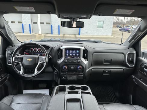 Used 2022 Chevrolet Silverado 2500 LTZ w/ Gooseneck/5TH Wheel Package AWD/4WD image 14