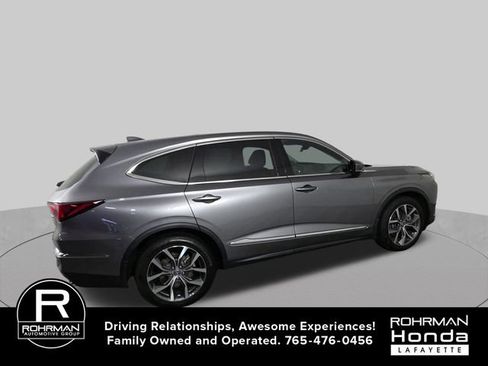 Used 2024 Acura MDX SH-AWD w/ Technology Package image 9