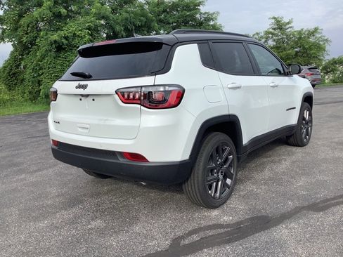 New 2025 Jeep Compass Limited w/ Sun & Sound Group image 4