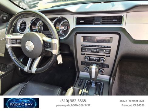 Used 2013 Ford Mustang Premium RWD image 15