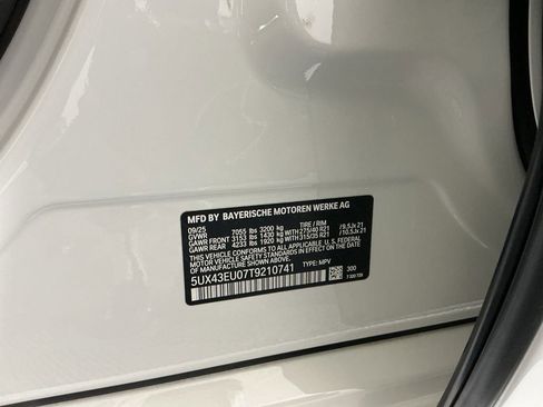 Certified 2026 BMW X5 xDrive50e w/ M Sport Package AWD/4WD image 35