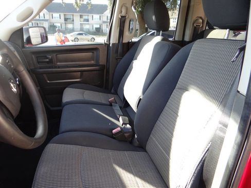 Used 2012 RAM 1500 Express image 13