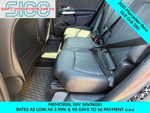 Used 2021 Mercedes-Benz GLB 250 4MATIC image 17