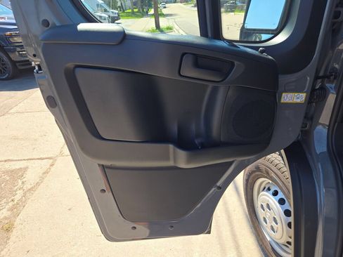 New 2026 RAM ProMaster 3500 w/ Premium Convenience Group FWD image 20