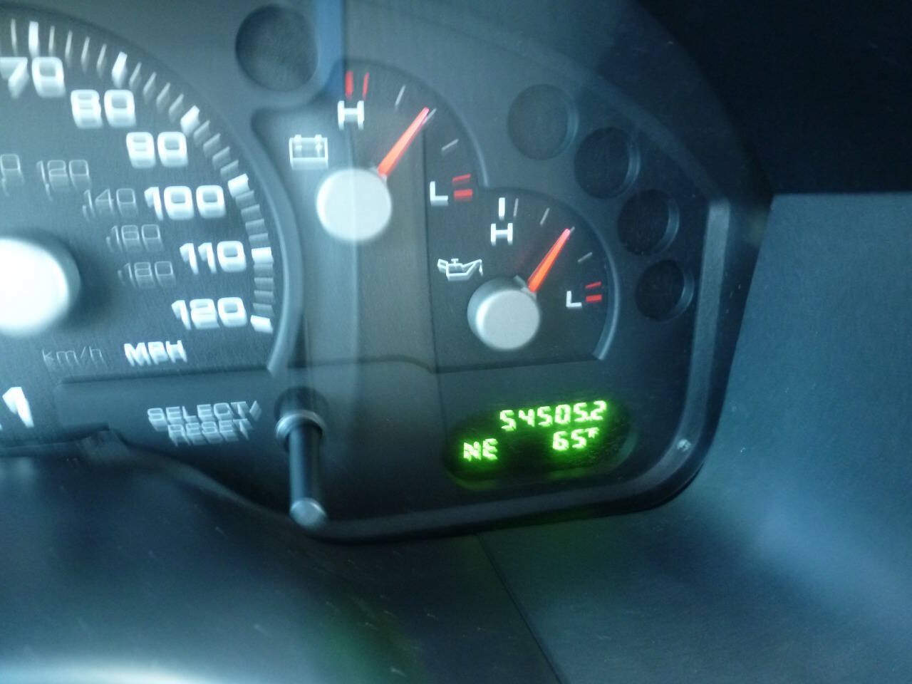Used 2004 Ford Explorer Sport XLT AWD/4WD image 18