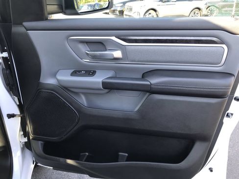Used 2022 RAM 1500 Big Horn AWD/4WD image 16