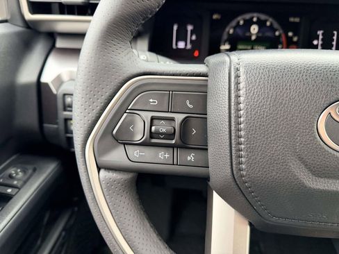 New 2026 Toyota 4Runner SR5 image 8