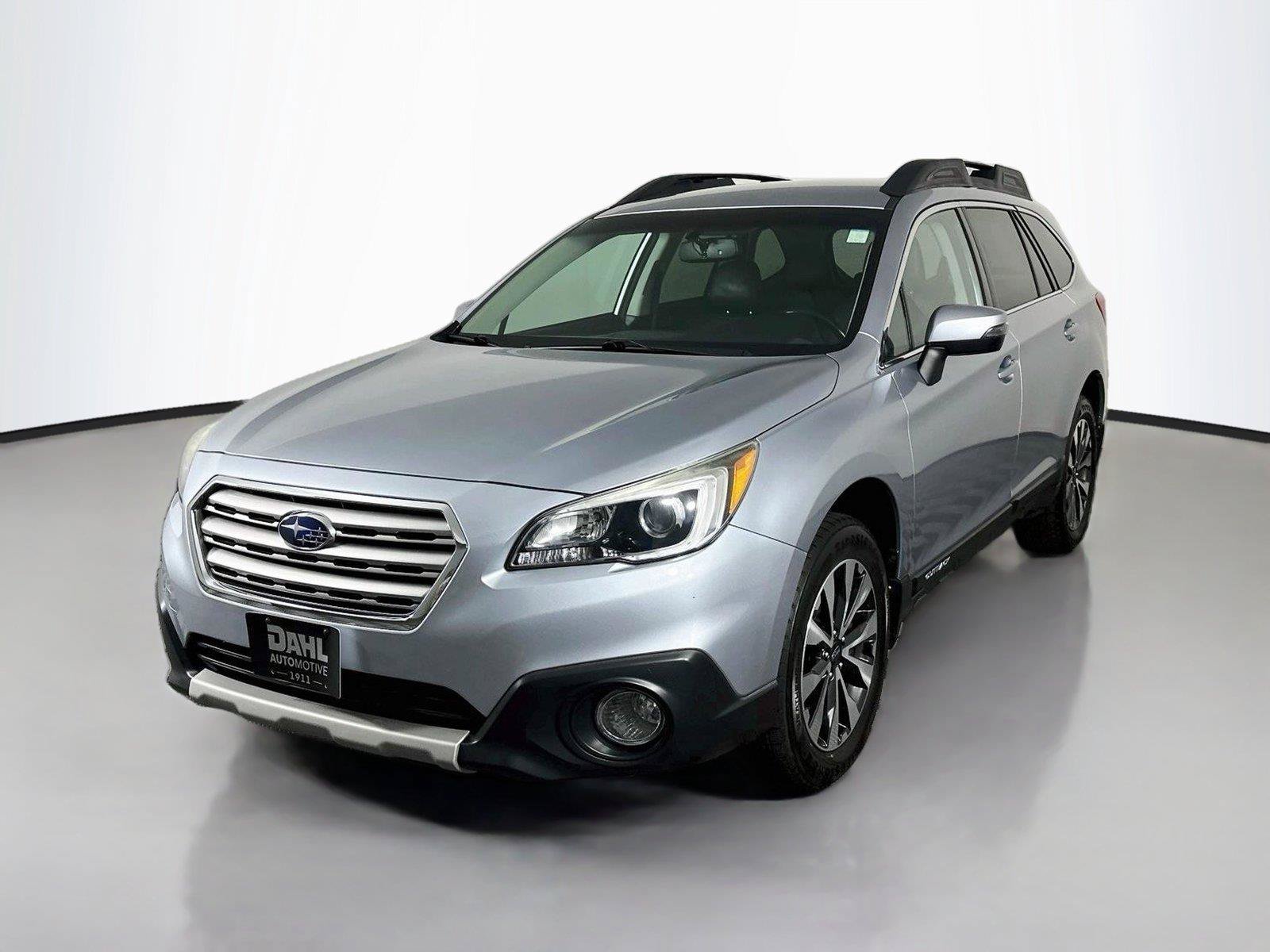 Used 2016 Subaru Outback 2.5i Limited w/ Popular Package #4 AWD/4WD image 4