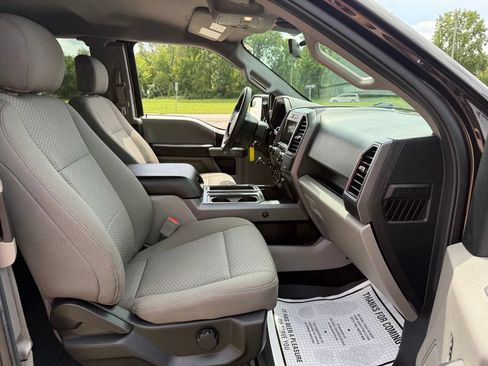Certified 2019 Ford F150 XLT AWD/4WD image 12