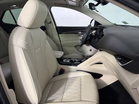 Used 2023 Buick Envision Avenir AWD/4WD image 35