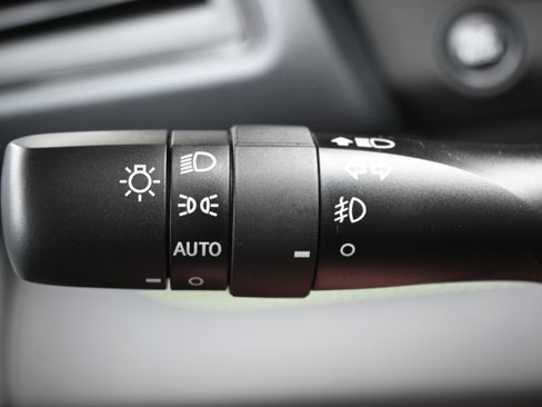 Certified 2025 Subaru Ascent Bronze Edition w/ Onyx Package image 29