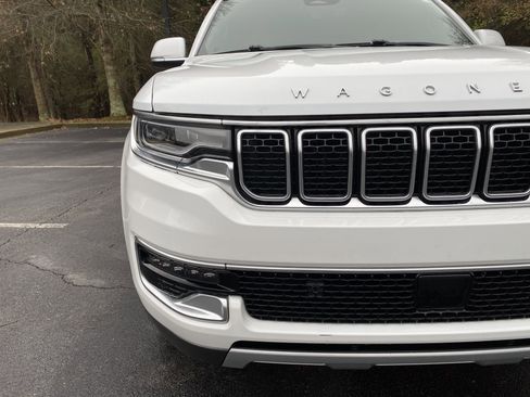 Used 2022 Jeep Wagoneer Series II image 14