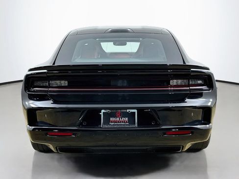 Used 2024 Dodge Charger Daytona Scat Pack w/ Plus Group AWD/4WD image 6