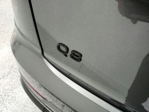 New 2026 Audi Q8 Premium Plus image 17