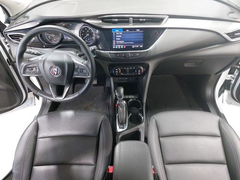 Used 2022 Buick Encore GX Essence w/ Experience Buick Package AWD/4WD image 9