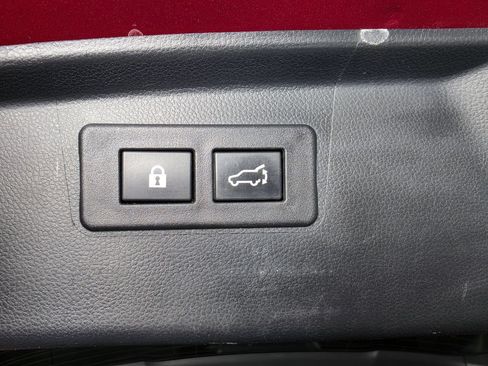 Used 2021 Subaru Outback Limited AWD/4WD image 13